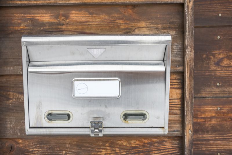 Brick Mailbox Repair Costs — Cost of Brick Mailbox Repair