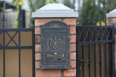 Keep Your Brick Mailbox Looking It's Best!